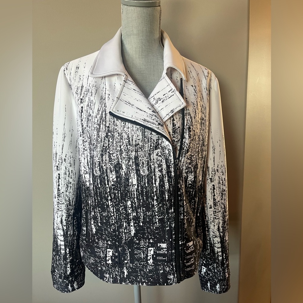Bianca Nygård Black & White zip up Blazer